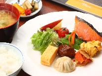 【朝食付】家族旅行応援☆朝食食べたらすぐゲレンデへ♪栂池スキー場徒歩10秒！≪割引きリフト券あり≫