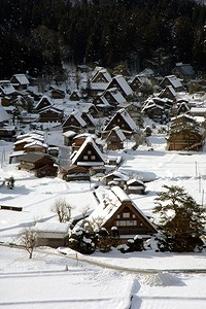 【冬得】２食付★世界遺産五箇山合掌造り集落雪景色とライトアップ♪A5ランク氷見牛と純米吟醸酒付プラン