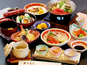 【播州会席】ご夕食はベーシックな会席。シニアプランと同会席です。