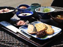 【朝食のみ】一日のスタートは朝食から♪健康的な和定食で活力を！