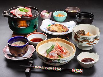 【2食付き】NEWオープン♪夕日と海を望む宿～海や山の幸をふんだんに使った家庭料理と観光を楽しむ旅～