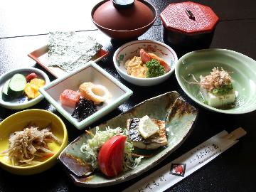 旅館の朝と言えば「和朝食」｜熊本の新鮮な食材を使用した作り立ての朝食を■朝食付■