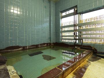 ◆素泊まり◆温泉は24h入浴OK！貸切対応も可能♪PH8.5美肌の湯を満喫♪ビジネスも歓迎！