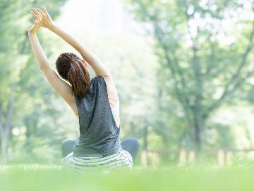 ◆　Sunrise Yoga　◆神の島☆奄美の大地に包まれて～水平線から昇る太陽を浴びて朝ヨガ体験～【朝食付】