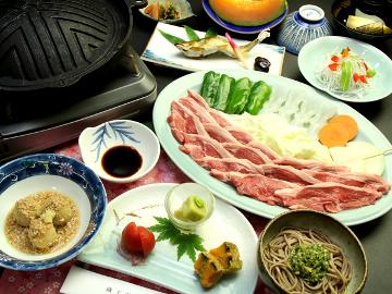 ★オフィシャルHP限定特典付き★【湯めぐり温泉三昧】自家源泉の温泉を満喫！100％源泉かけ流し♪≪1泊2食≫