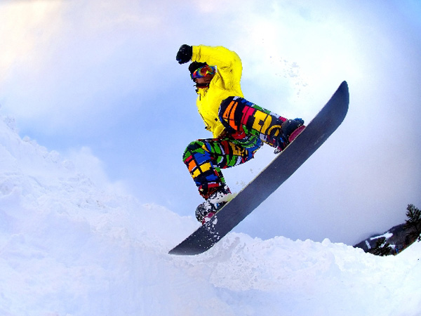 冬の河口湖を楽しもう☆近くのスキー場まで車で30分圏内！格安素泊まりプラン