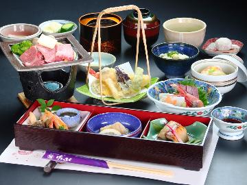 【リーズナブル】気軽に自慢の会席料理を楽しめる♪平日限定のお得プラン