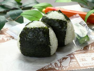 【昼食におにぎりをどうぞ♪1泊3食付】尾瀬ハイキングに”おふくろの味”を持って行こう！荷物預かりOK！