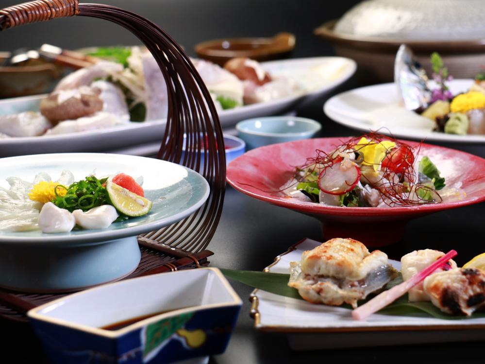 ≪宿泊≫【はぶ荘オリジナル旬の造り付!3年とらふぐコース】+伊勢エビ・アワビ・淡路牛から1品セレクト