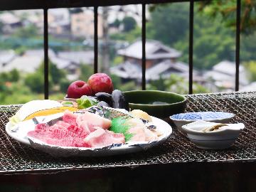 専用テラスでみんなでBBQ♪屋根付きテラスなので雨でも安心です♪