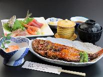 広めの和室でのびのび寛ぐ！3名～受け入れOK♪【価格重視】