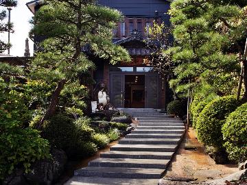 旅館 初音