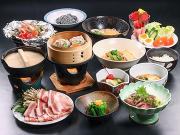 【２食付き】女将自家製お野菜★お肉も海鮮もついてボリューミー♪