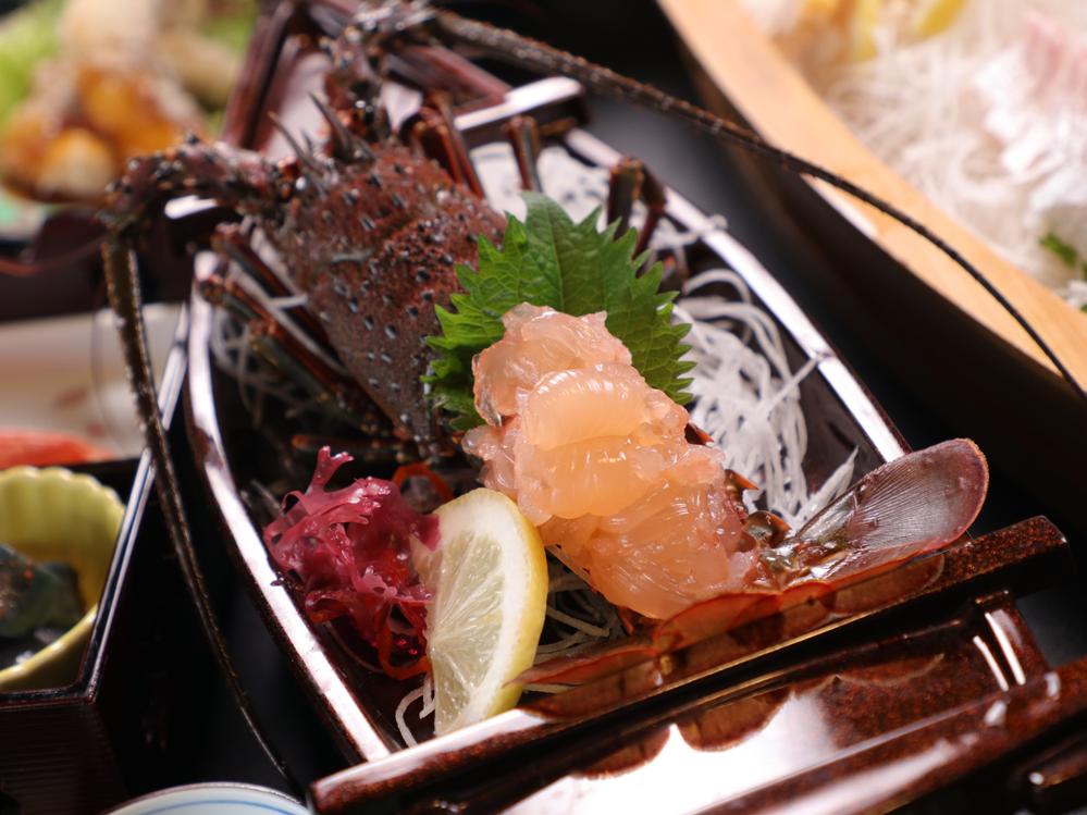 釣り時間15：00～16：00◇　生け簀鯛釣り1尾つき＆日乃出御膳と伊勢海老◇お子様歓迎◇