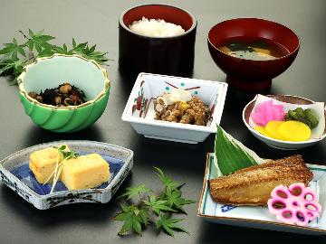 【平日限定・リーズナブル2食付き】定食スタイルでお安く！ゆったり温泉を堪能。ビジネスにもおすすめ！
