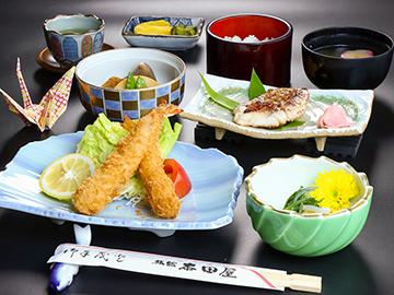 【平日限定・リーズナブル2食付き】定食スタイルでお安く！ゆったり温泉を堪能。ビジネスにもおすすめ！
