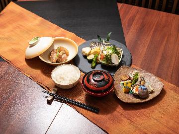 【朝食付き】焼き魚メインのほっこり和朝食を味わう！海沿いのツーリングも爽快で気持ちいい♪＊全国支援対象外
