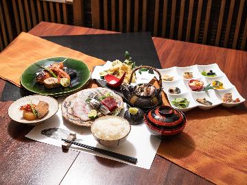 【人気No.1！】親潮と黒潮が交わるこの地域！鮮度抜群！魚介の素材の味を活かす定番創作料理☆全国支援対象外