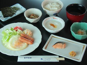 【朝食付】夕食はお好きなところで♪ボリューム満点朝食を食べてそのままゲレンデへ直行！