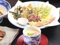 【夕食付き】朝食はいらないけど、夕食は宿でゆっくり地元食材を堪能♪
