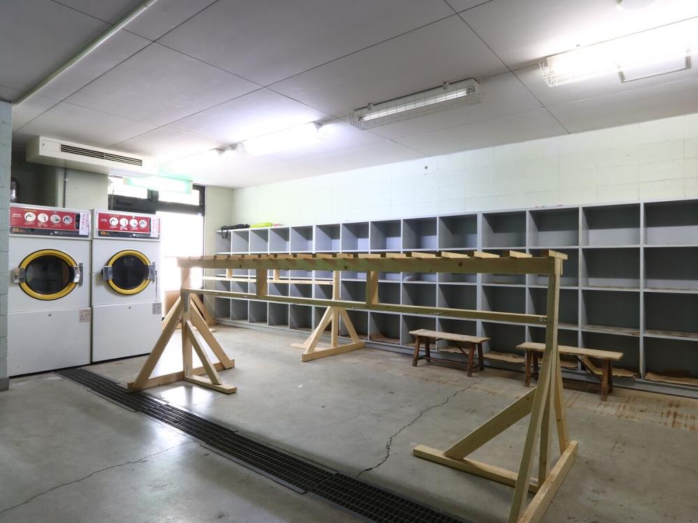 【別館プラン】菅平高原パインビークスキー場リフト乗り場が道路挟んで目の前！イナリールホテルの2食付きプラン