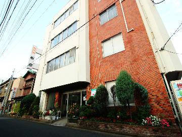 福島駅東口から徒歩3分　ホテル板倉