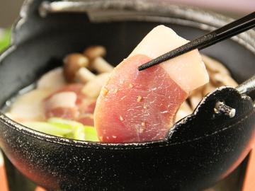 早めの朝食と昼食用おにぎり弁当で山を楽しむ♪夕食は選べるジビエ鍋【1泊2食+お弁当】
