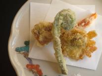 ≪大広間でお食事≫三彩会席♪ 山菜料理×鰻の長焼き×飛騨牛鍋＆温泉入浴付き【12:00～15:00】