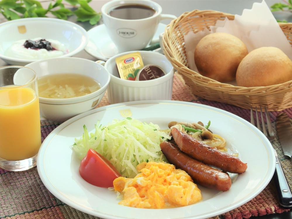 【朝食付】朝食には焼きたてパンを！緑あふれる爽やかな開田高原、登山や釣りの拠点にも最適♪
