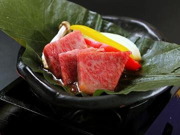 【50歳以上限定】常陸牛の朴葉焼きに舌鼓を打ちながら美味しい地酒を飲み比べ♪