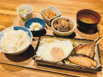 【朝食付】大人気！愛情朝食を食べて１日をスタート♪◎