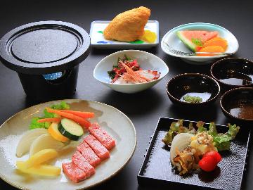 脂身と赤身のバランスが最高！長崎牛と地元オーガニック焼き野菜のコース☆部屋食☆