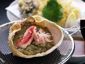 【期間限定】大人の贅沢★絶品カニ味噌甲羅焼き＆海鮮料理を堪能！源泉かけ流しの温泉が自慢［1泊2食付］
