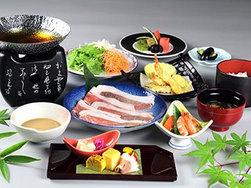 ２連泊で２泊目が1,100円OFF♪ゆったり温泉を満喫！お食事は人気の≪月替わり御膳≫【2食付】