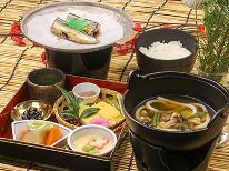 【朝食付】炊き立ての南魚沼産コシヒカリと色鮮やかな和食膳■22時までチェックインOK◎