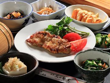 【リーズナブル】一品一品真心こめた田舎料理を味わう♪道志村の大自然でのんびりとー2食付ー