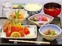 二食付き◎日替わり定食付きでこの価格！ビジネスや観光に♪