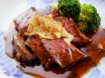 【13時まで滞在可能】1泊2食に加えて美味しいお昼も付いてくる!のんびり名湯を堪能♪【1泊3食付】