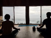 【くるみ屋×yoga】初心者もOK♪大洗の海を感じるスタジオでヨガ体験！夕食はあんこう×舟盛