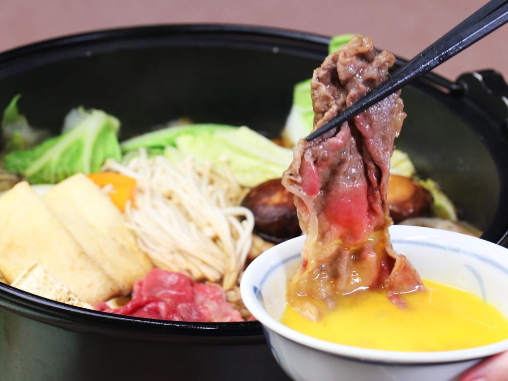 【すき焼きorしゃぶしゃぶ】ボリューム満点！お肉と野菜をたっぷり召し上がれ♪【二食付き】