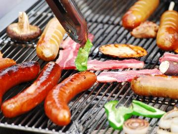 【国産お肉でバーベキュー／おまかせ】食材・用具等全ておまかせ！夕食BBQ＋朝食付≪お子様に特典付≫
