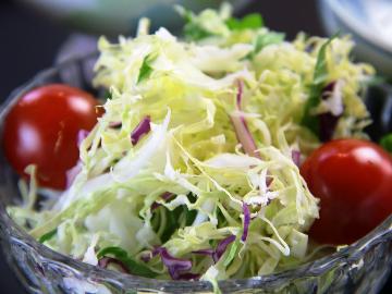 【宿泊者特典満載！】甘くてみずみずしい『嬬恋産キャベツサラダ』食べ放題♪リーズナブル【1泊朝食付】