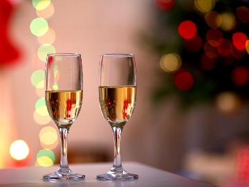 【 クリスマス 】グラスワイン＆ケーキ特典 ◇幻の伊豆牛ステーキを堪能♪－2食付－