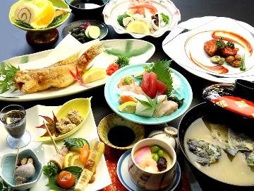 【夏季限定】田舎会席×伊勢海老黄金焼×鶏の陶板焼！期間限定の豪華料理プラン☆宮崎の美味しいを楽しもう