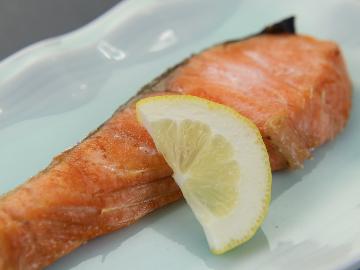 【リーズナブル朝食付】《!衝撃価格!》5,500円~★ボリューム抑えめあったか和朝食を召し上がれ♪