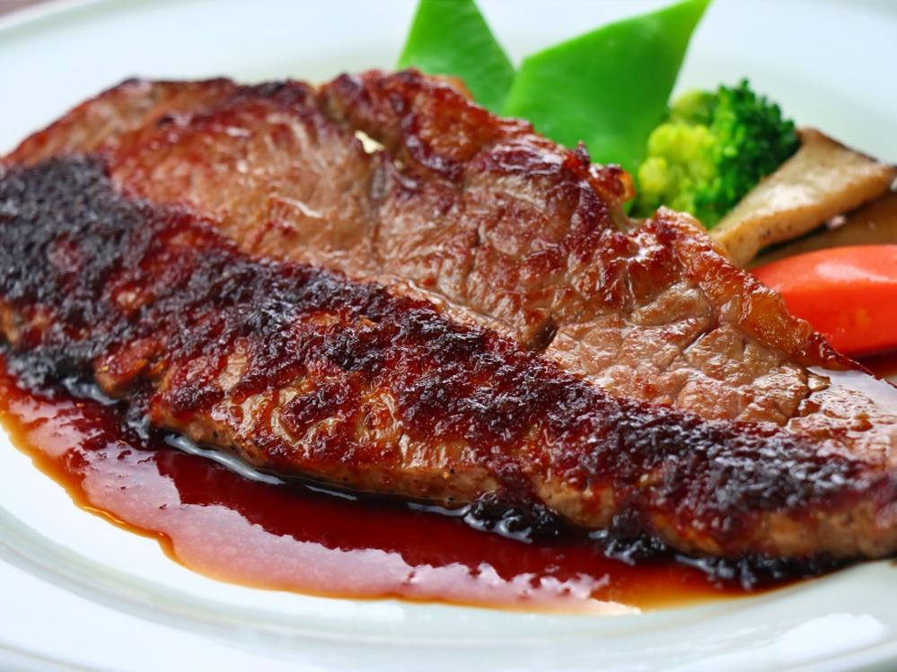 【リーズナブル】当館おすすめ♪ボリュームを抑えたステーキセット【１泊２食付】Wi-Fi完備