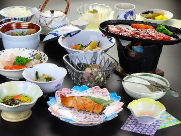 【蔵王牛ステーキ】美食と温泉を堪能！赤身と脂、両方の旨み兼ね備えたサーロインステーキプラン★