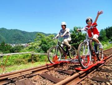 自転車と廃線後の鉄路を組み合わせた新感覚アクティビティ「Gattan Go!!」で遊ぶ♪※要別途予約
