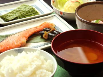 【朝食付】美味しい朝食でしっかりチャージ◎ 栂池の冬とスキー満喫プラン