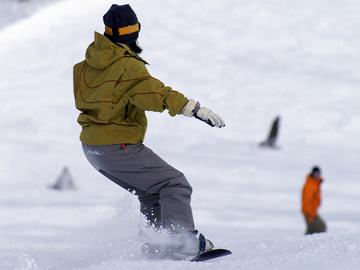 《連泊プラン》栂池高原に連泊してスキー・ボード満喫♪朝食で元気いっぱい【朝食付】